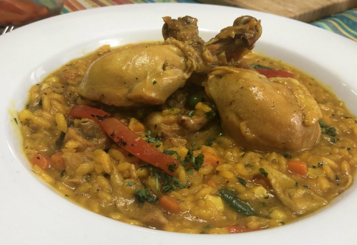 Arroz con pollo a La Chorrera, un plato cubano que lo tiene todo