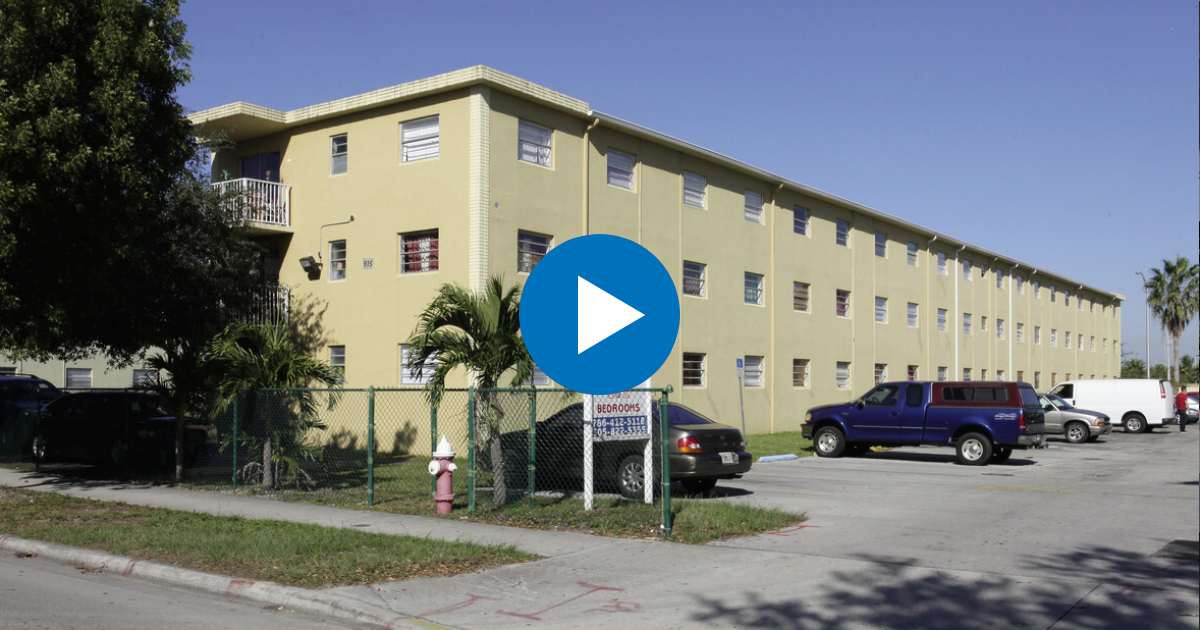 Apartments.com