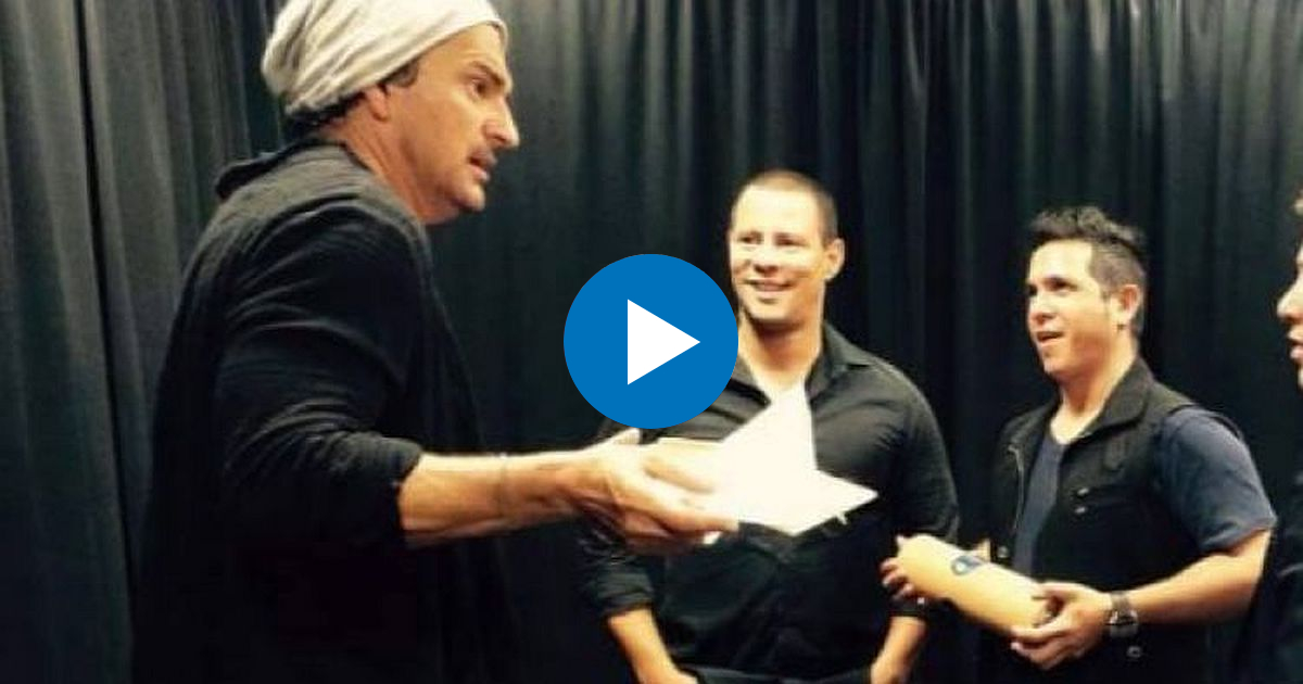 Estrenan en Youtube colaboración entre Ricardo Arjona y dúo cubano Buena Fe