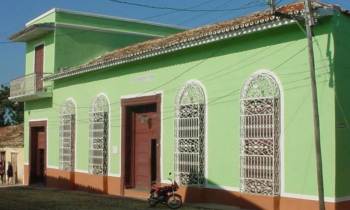 La historia del palacio endemoniado de Trinidad