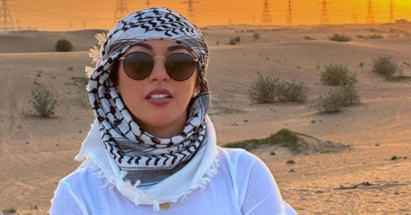 Imaray Ulloa presume de curvas posando en bikini desde Dubái