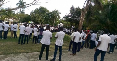 Estudiantes de Medicina congoleños regresan a su país devueltos por Cuba y sin sus diplomas