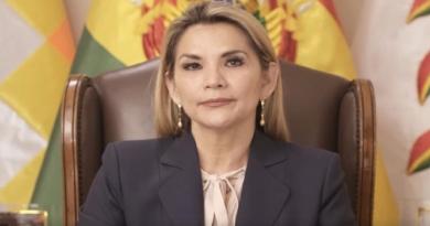 Arrestan en Bolivia a expresidenta interina Jeanine Áñez