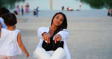Actriz cubana Limara Meneses: “Ser mamá es saber coexistir con el miedo y jugar al póker con él”