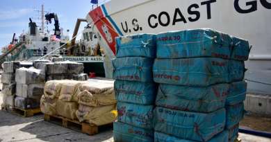 Guardacostas de EE.UU incautan más de 8 mil libras de cocaína durante patrullaje en Mar Caribe