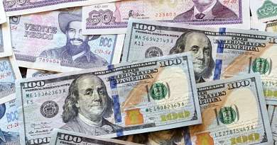 Sube el valor del dólar a 125 pesos en mercado informal cubano