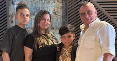 Gustavito se reúne con su familia en Estados Unidos