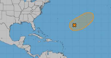 Rara tormenta tropical de diciembre podría formarse en el Atlántico