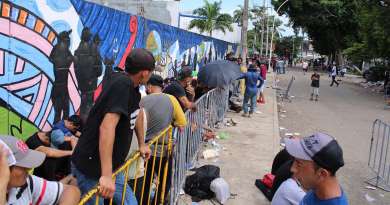 Cubanos entre 5 mil migrantes que protestan para pedir asilo en frontera sur de México
