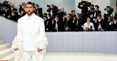 El look viral de Bad Bunny en la Gala MET sigue dando de qué hablar