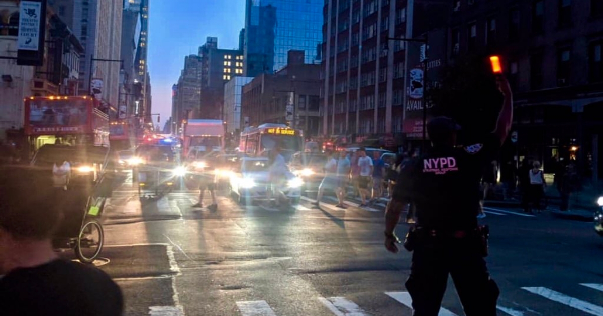 Un apagón en Nueva York deja a miles de personas cuatro horas sin luz