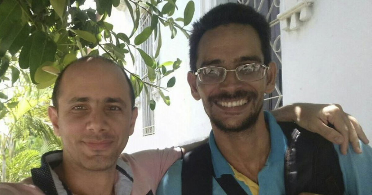 Ricardo Fernández Izaguirre (a la derecha) junto a Henry Constantin © Facebook/Henry Constantin