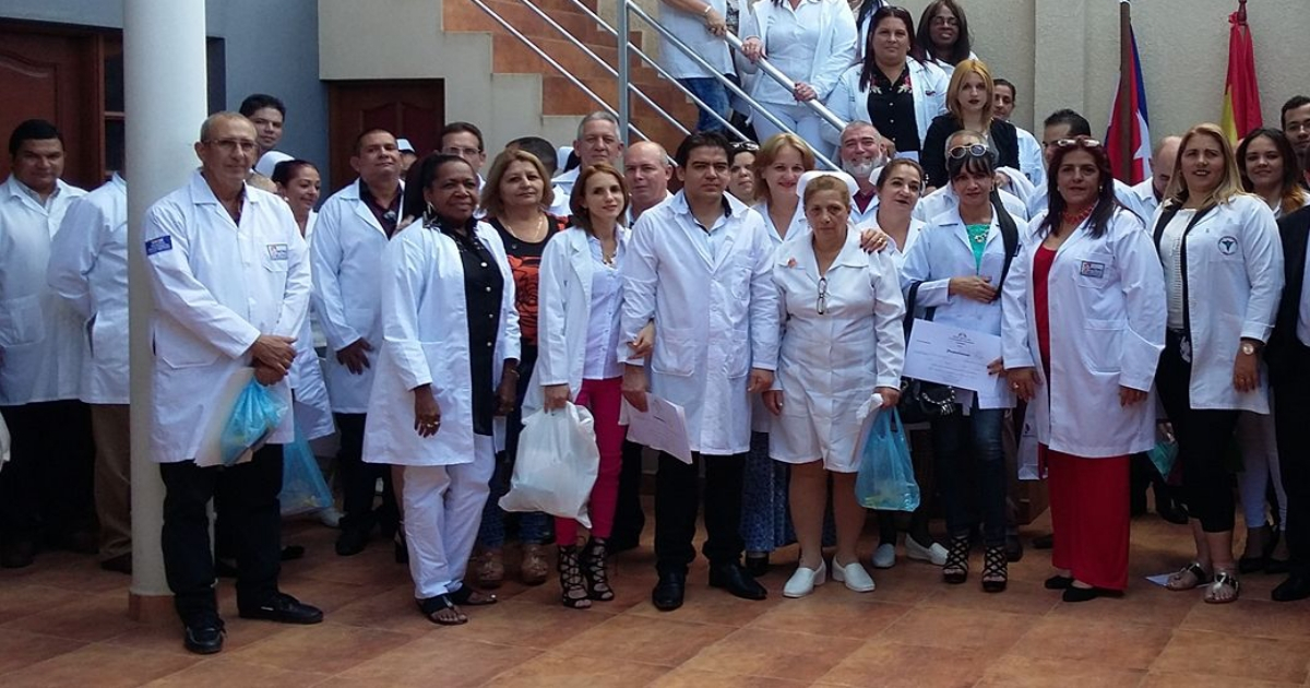 Médicos cubanos en Bolivia. (imagen de referencia) © Facebook / Jose Luis Cardoso Morales