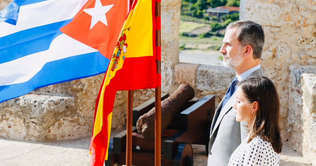 Los Reyes se despiden de Cuba con un homenaje a los españoles caídos en Santiago en 1898 - CiberCuba