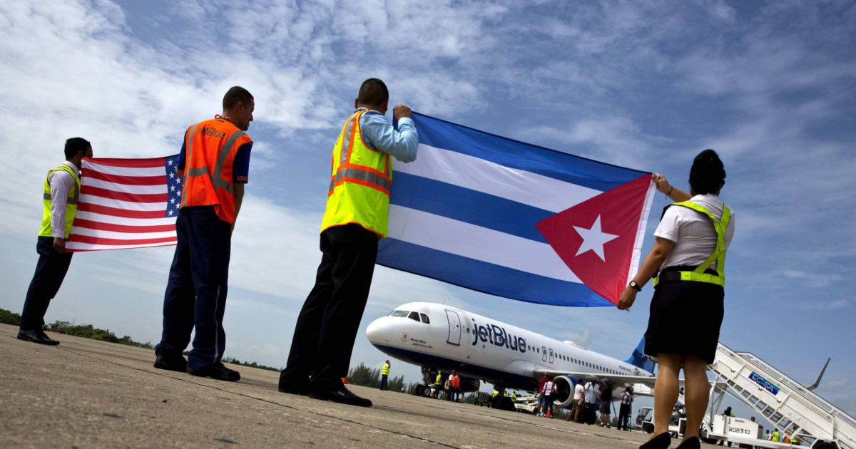 Resultado de imagen para flight interior airport cuba airlines US