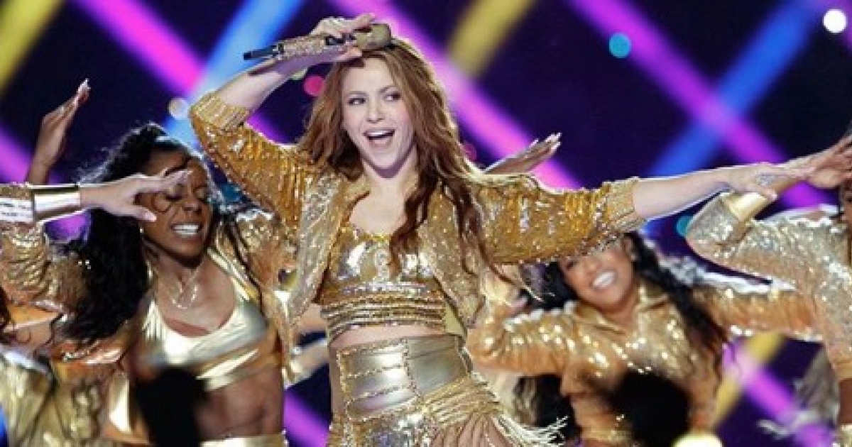 Shakira celebra récord de visualizaciones del show del Super Bowl en