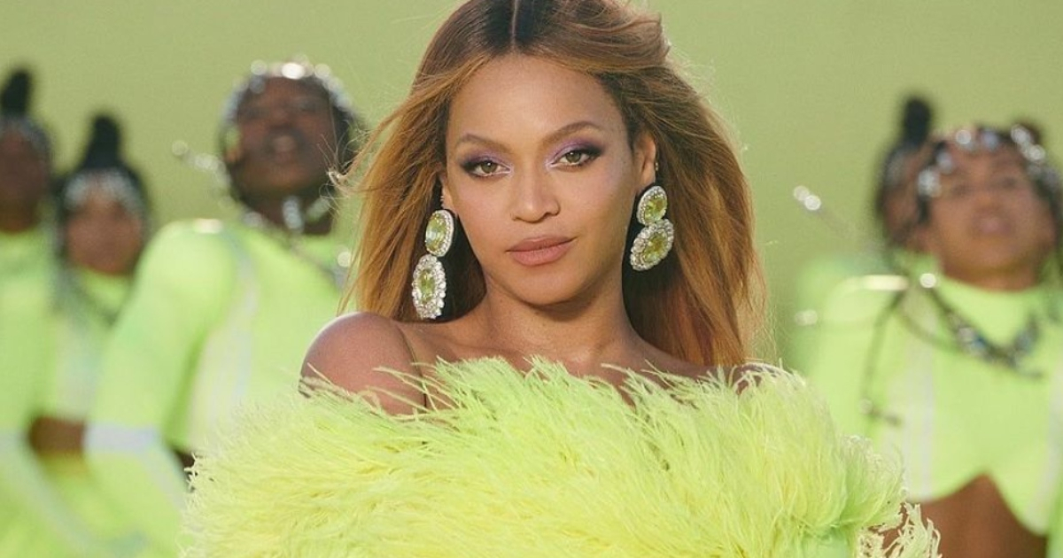 Beyoncé se roba las miradas con vestido transparente que lució en su fiesta posterior a los Oscar