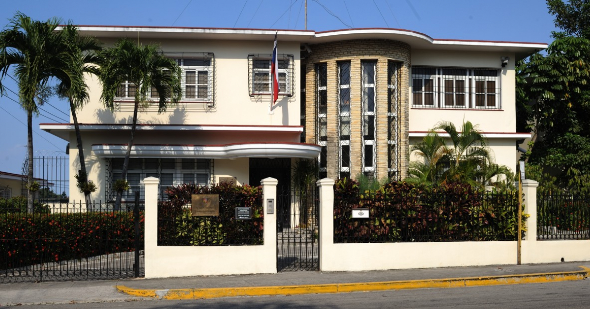 Facebook Embajada de la República Checa en La Habana