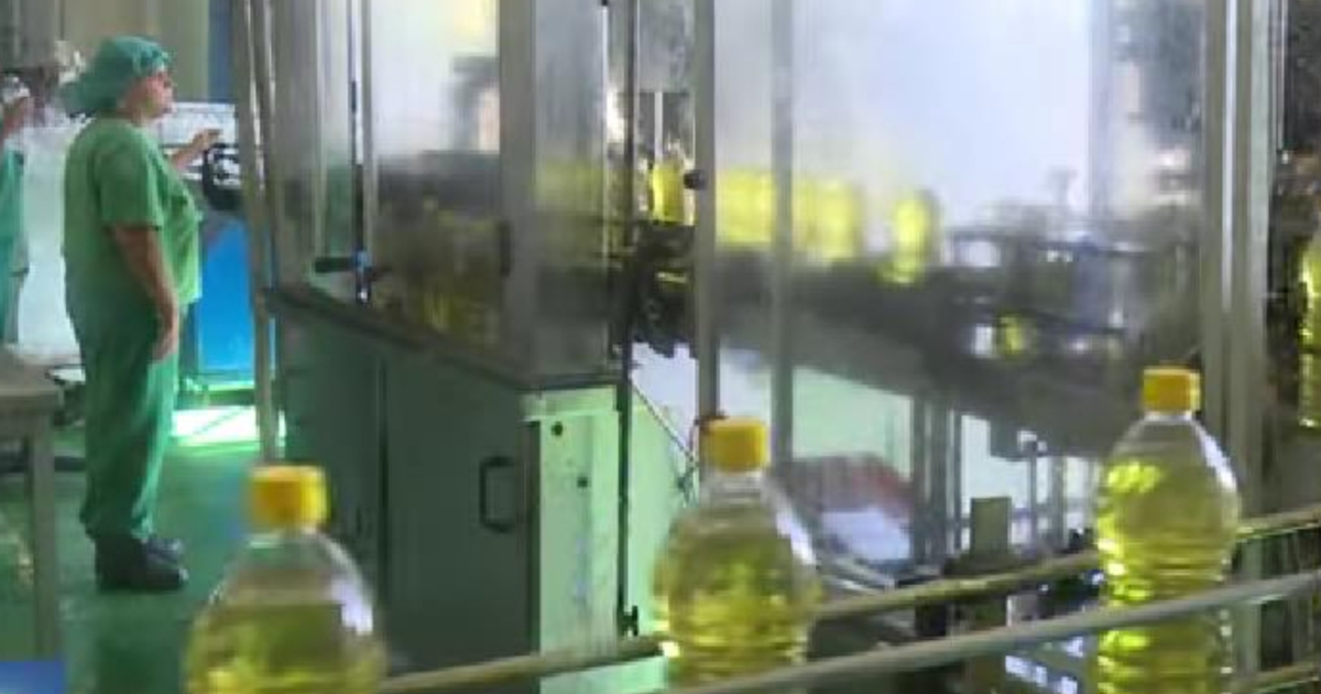 Se normaliza producción de aceite comestible en Santiago de Cuba