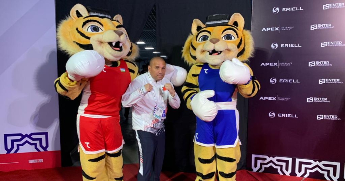 Maikro Romero, al frente de selección masculina de boxeo china Jamás