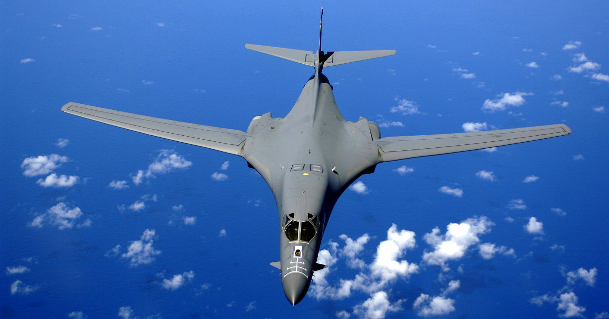 EE.UU. Incorpora Un Bombardero B-1B A Los Ejercicios Militares Con ...