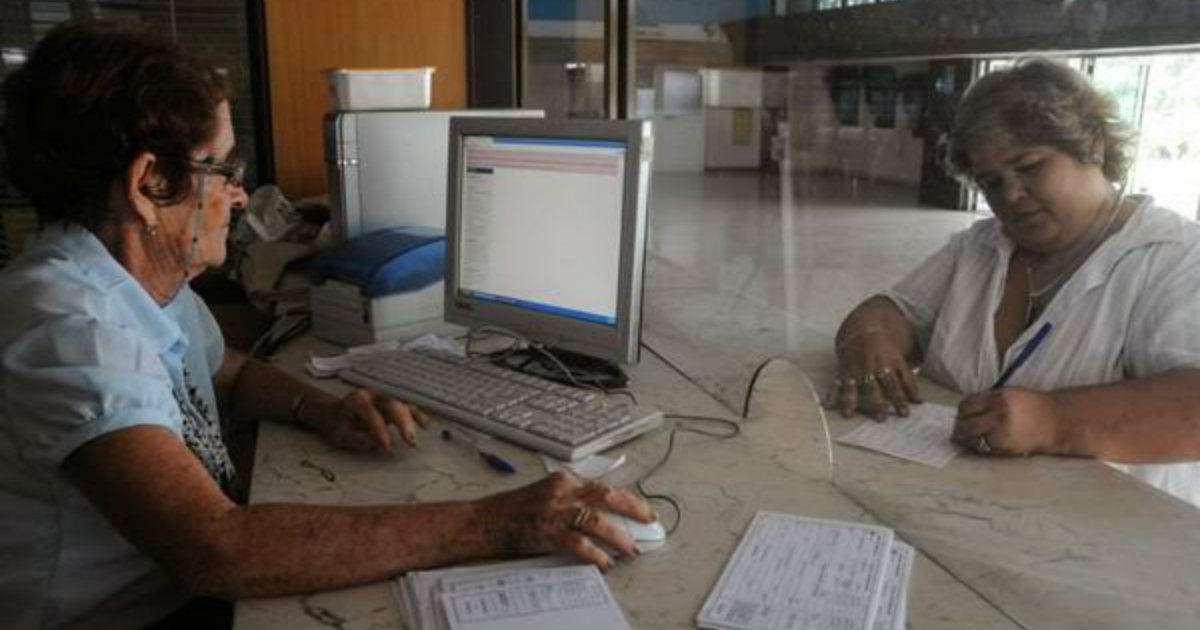 Afectaciones impiden cobro en Cuba de giros postales internacionales