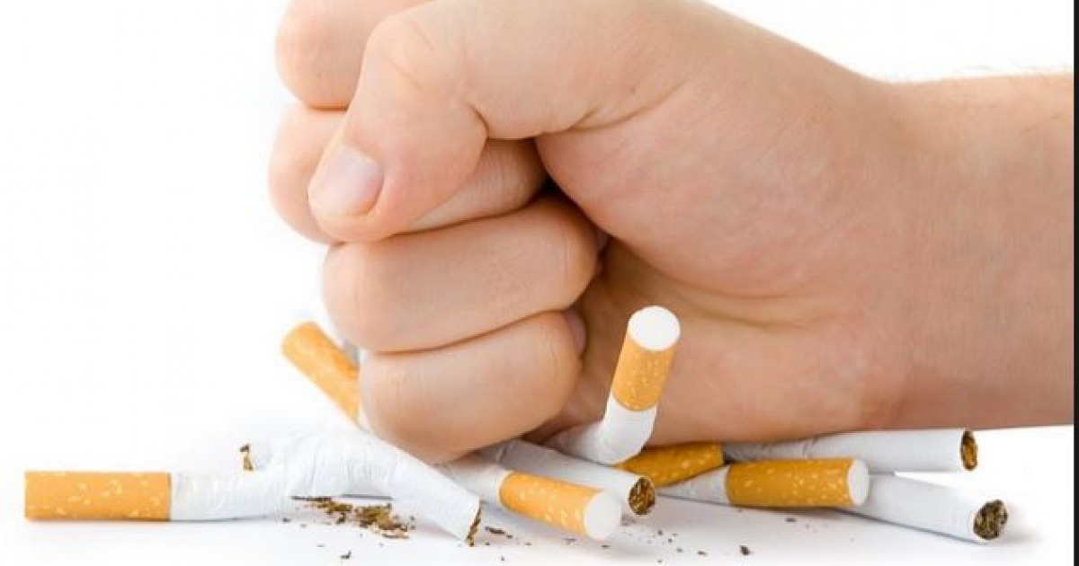 Por qué el marido ha decidido dejar fumar