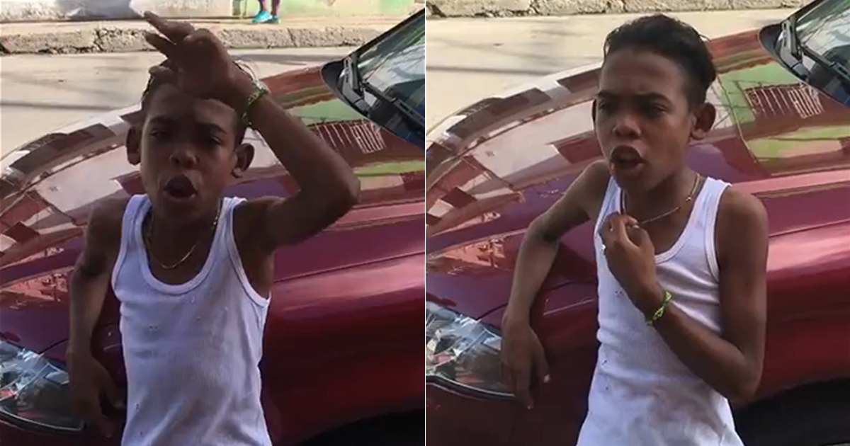 Un niño cubano sorprende en plena calle con su increíble voz
