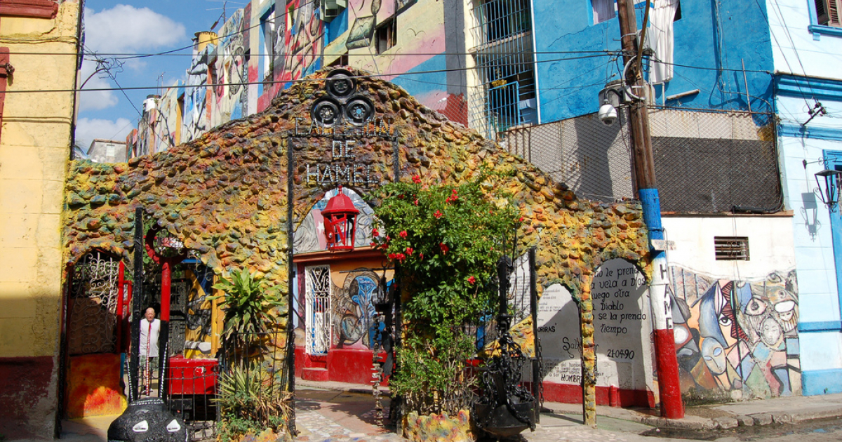 La ciudad y el arte: el callejón de Hamel de La Habana - CiberCuba